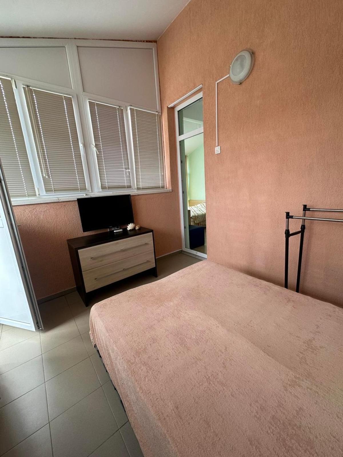 Elit 2 Apartment Pantai Sunny Bagian luar foto