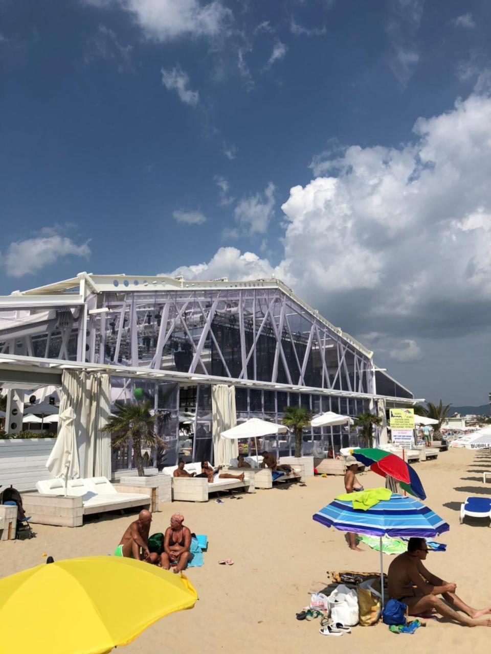 Elit 2 Apartment Pantai Sunny Bagian luar foto