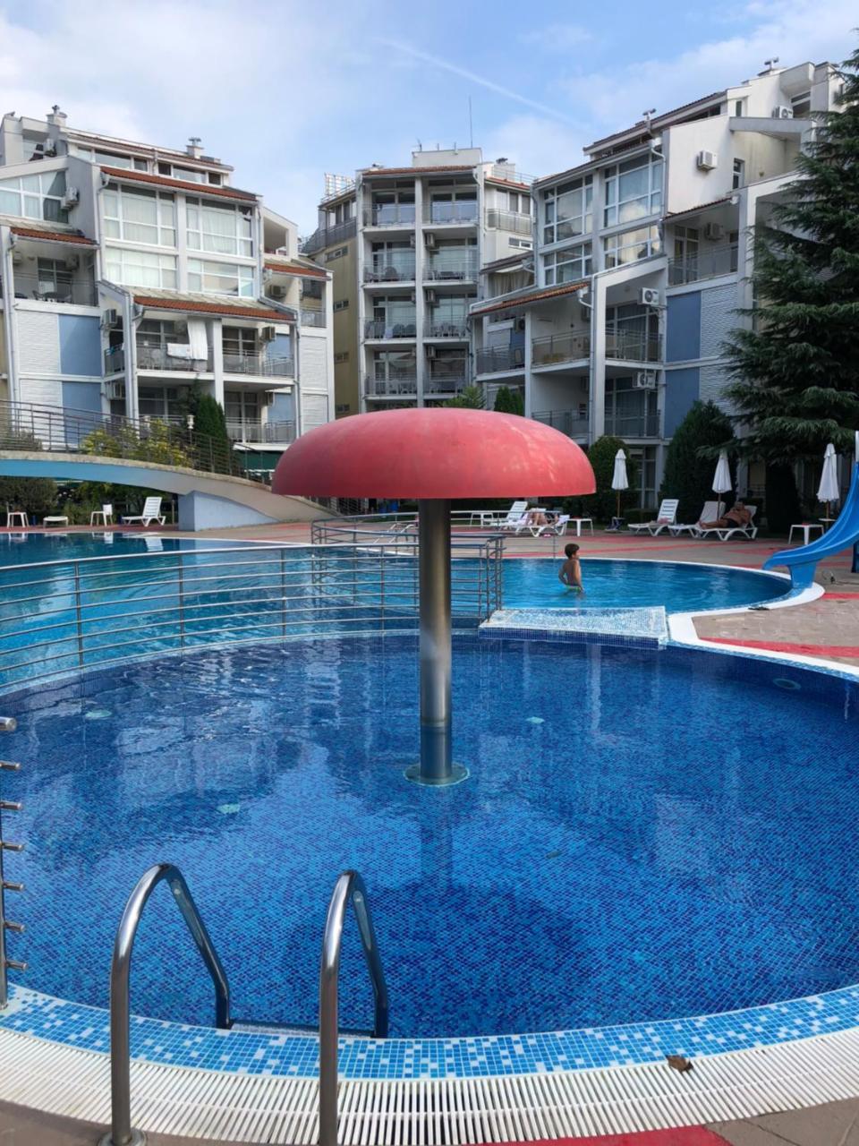 Elit 2 Apartment Pantai Sunny Bagian luar foto