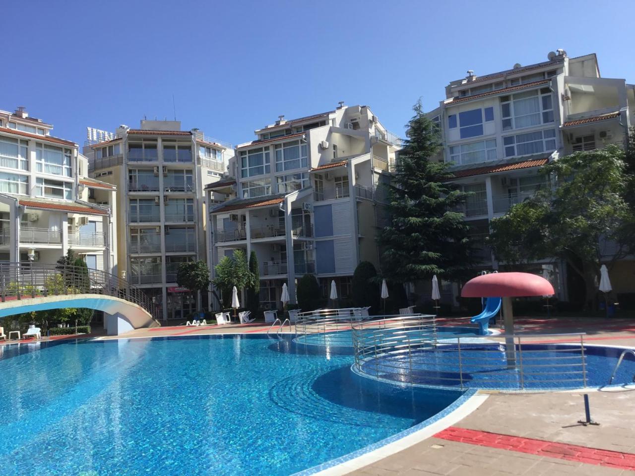 Elit 2 Apartment Pantai Sunny Bagian luar foto