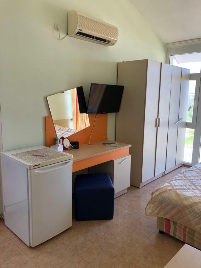 Elit 2 Apartment Pantai Sunny Bagian luar foto