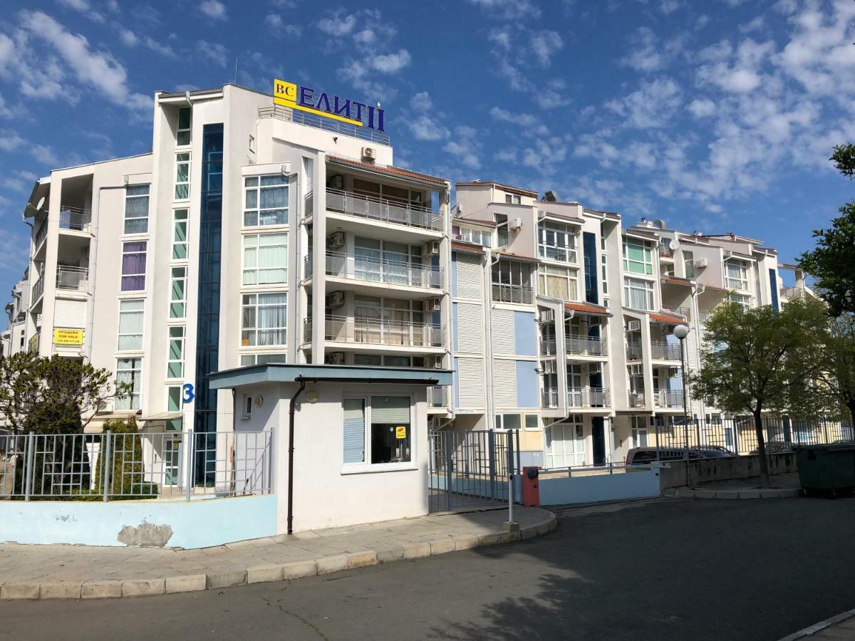 Elit 2 Apartment Pantai Sunny Bagian luar foto