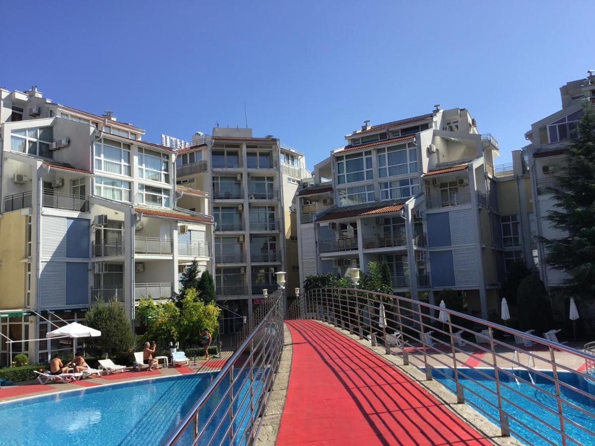 Elit 2 Apartment Pantai Sunny Bagian luar foto